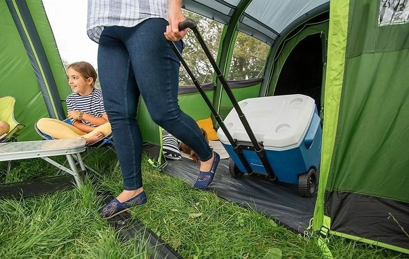 Coleman Weathermaster 4XL Air Tent 2000035187 OPEN FRONTED Package Including Carpet And Footprint Groundsheet 11 Coleman Weathermaster 4XL Air Tent 2000035187 OPEN FRONTED Package Including Carpet And Footprint Groundsheet - Image 11