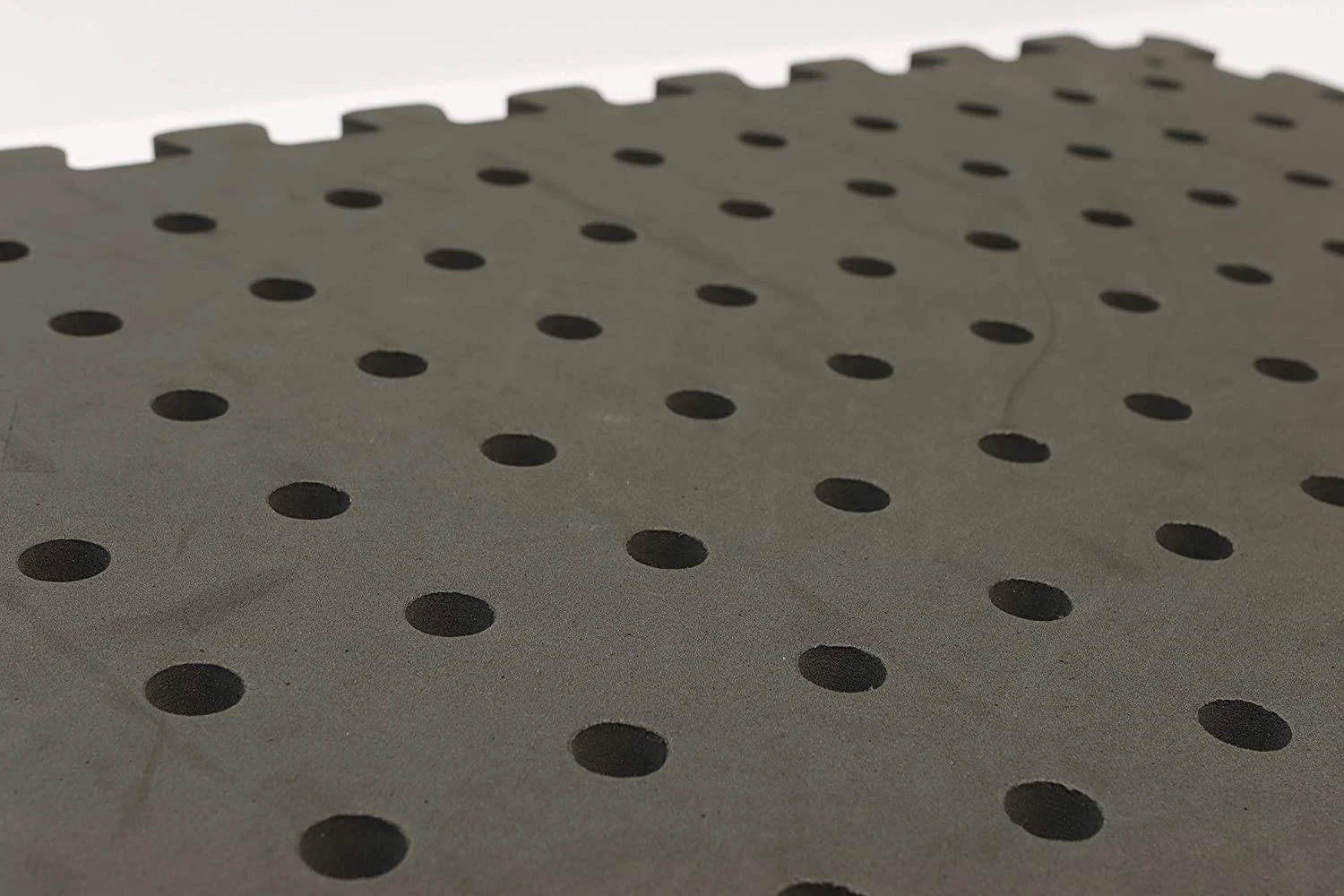 Leisurewize LWACC241 Eva Floor Tiles- 4 Tiles + 8 Edging Strips, 60 X 60 Cm 2 Leisurewize LWACC241 Eva Floor Tiles- 4 Tiles + 8 Edging Strips, 60 X 60 Cm - Image 2