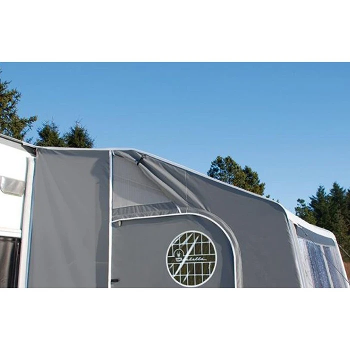 Isabella Winter Porch 2023 2 Isabella Winter Porch 2023 - Image 2