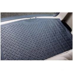 Streetwize Vehicle Boot Protective Mat SWCRM21 5 Streetwize Vehicle Boot Protective Mat SWCRM21 -Campingandleisure Shop streetwizebootmatswcrm21inuse